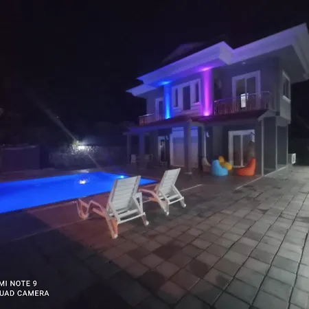 Villa Ikiz Villalar